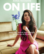 On Life - Anna Nooshin - Samenvatting